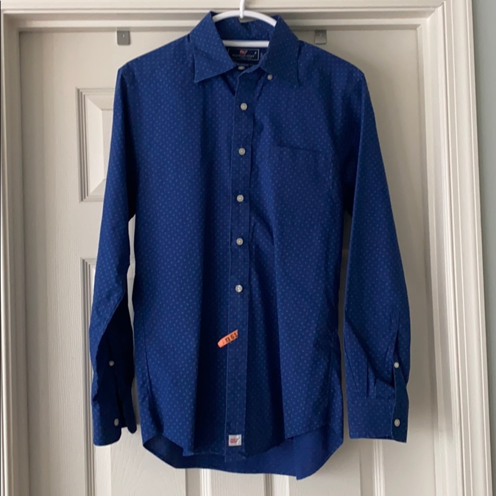 Vineyard Vines Button Down - image 1